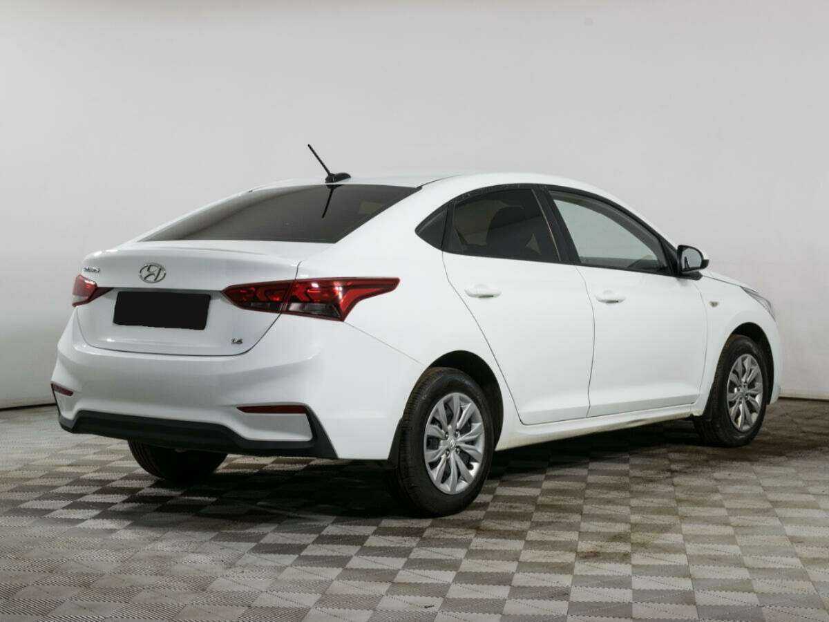 Hyundai Solaris с пробегом — 2018 год. Фото: #3