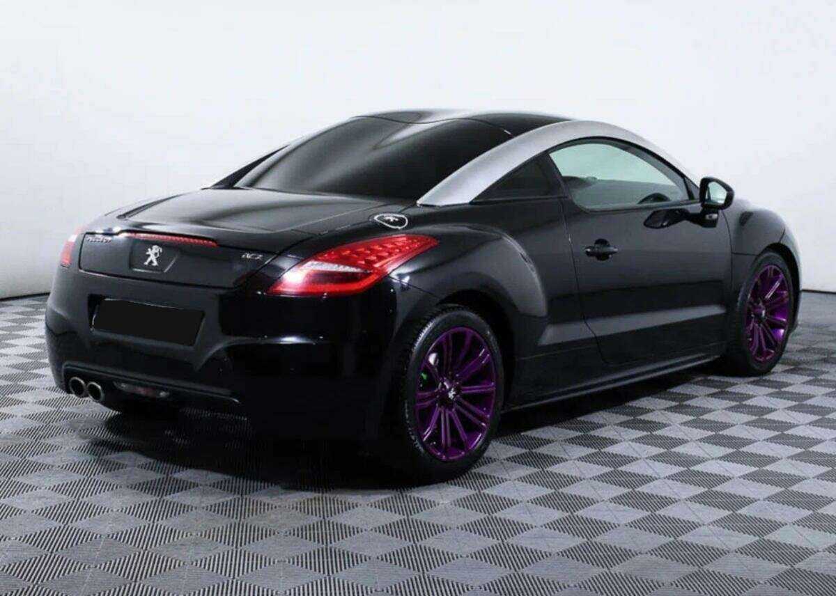 Peugeot RCZ с пробегом — 2011 год. Фото: #4