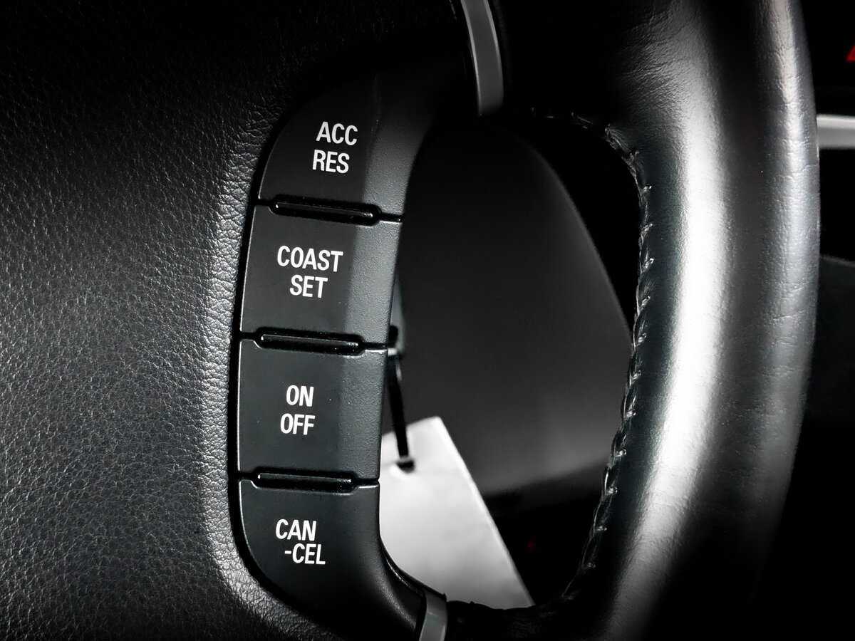Mitsubishi Pajero с пробегом — 2019 год. Фото: #29
