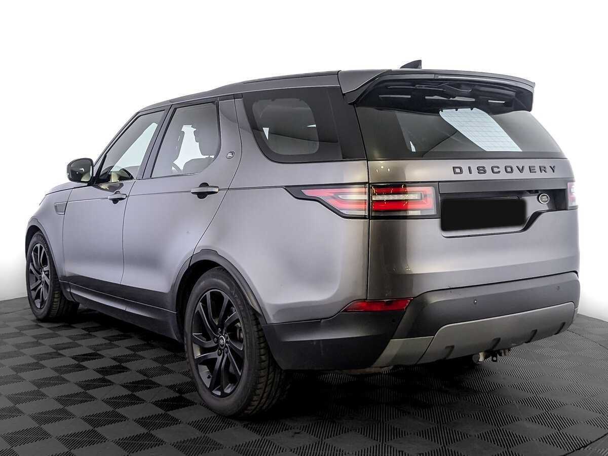 Land Rover Discovery с пробегом — 2017 год. Фото: #6