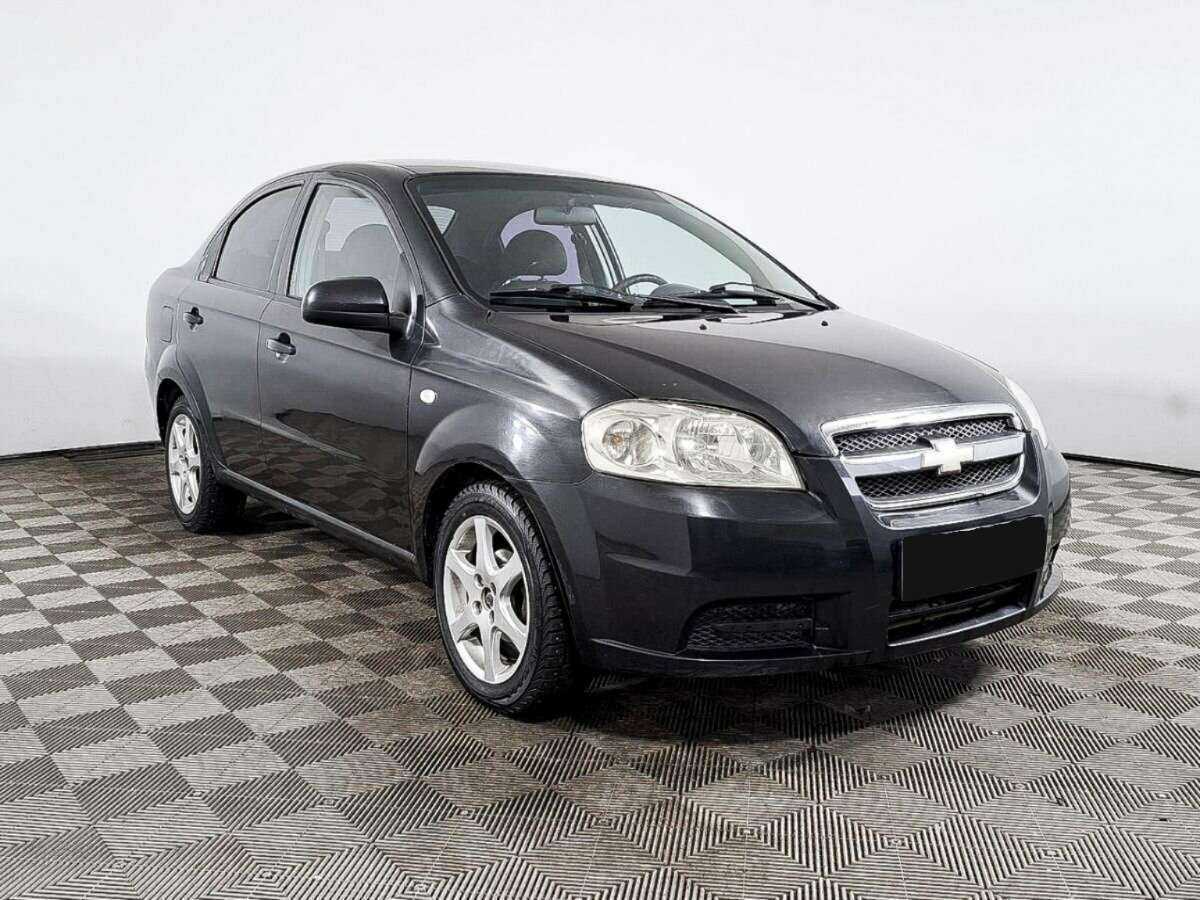 Chevrolet Aveo с пробегом — 2009 год. Фото: #2