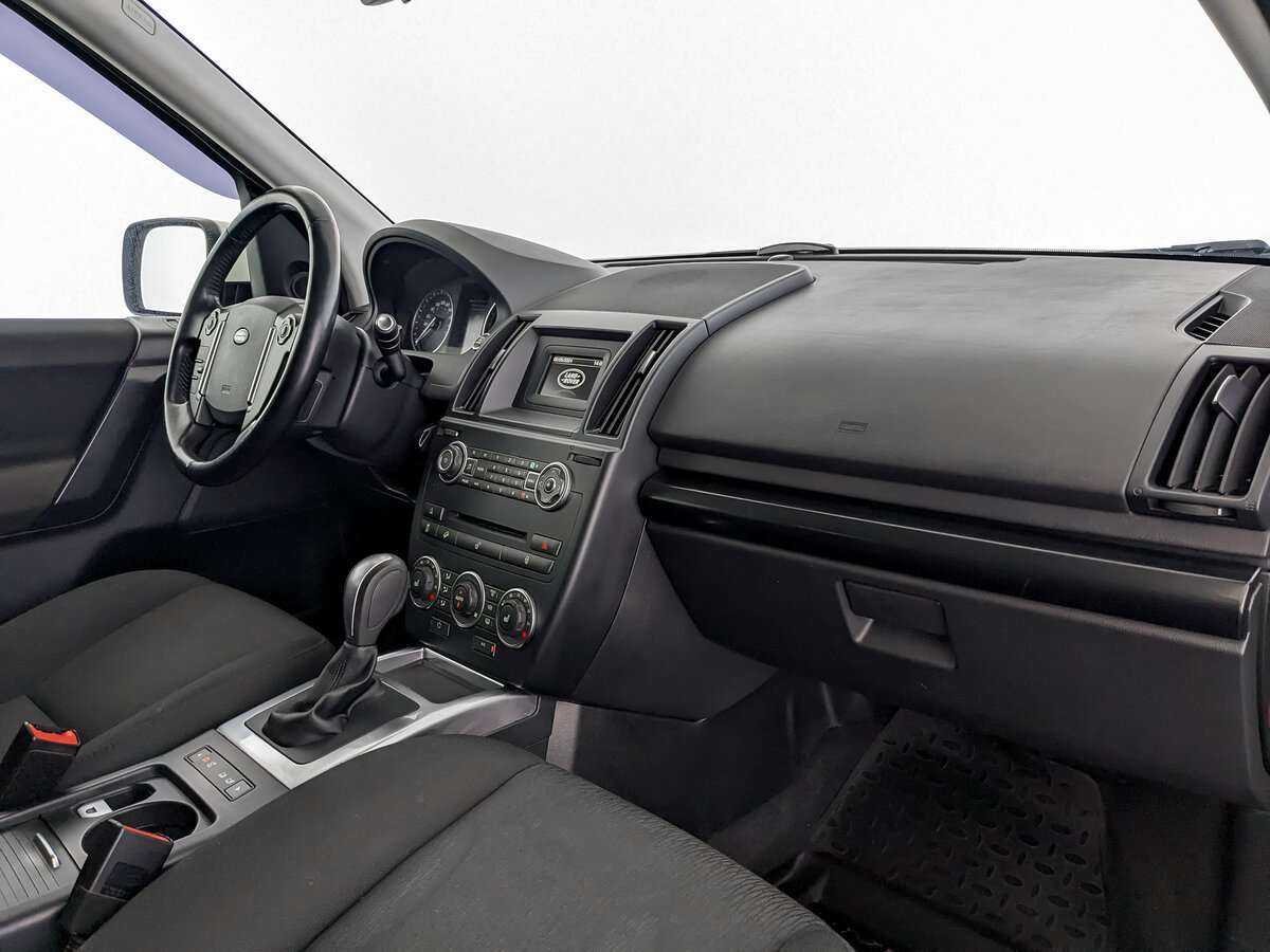 Land Rover Freelander с пробегом — 2014 год. Фото: #8