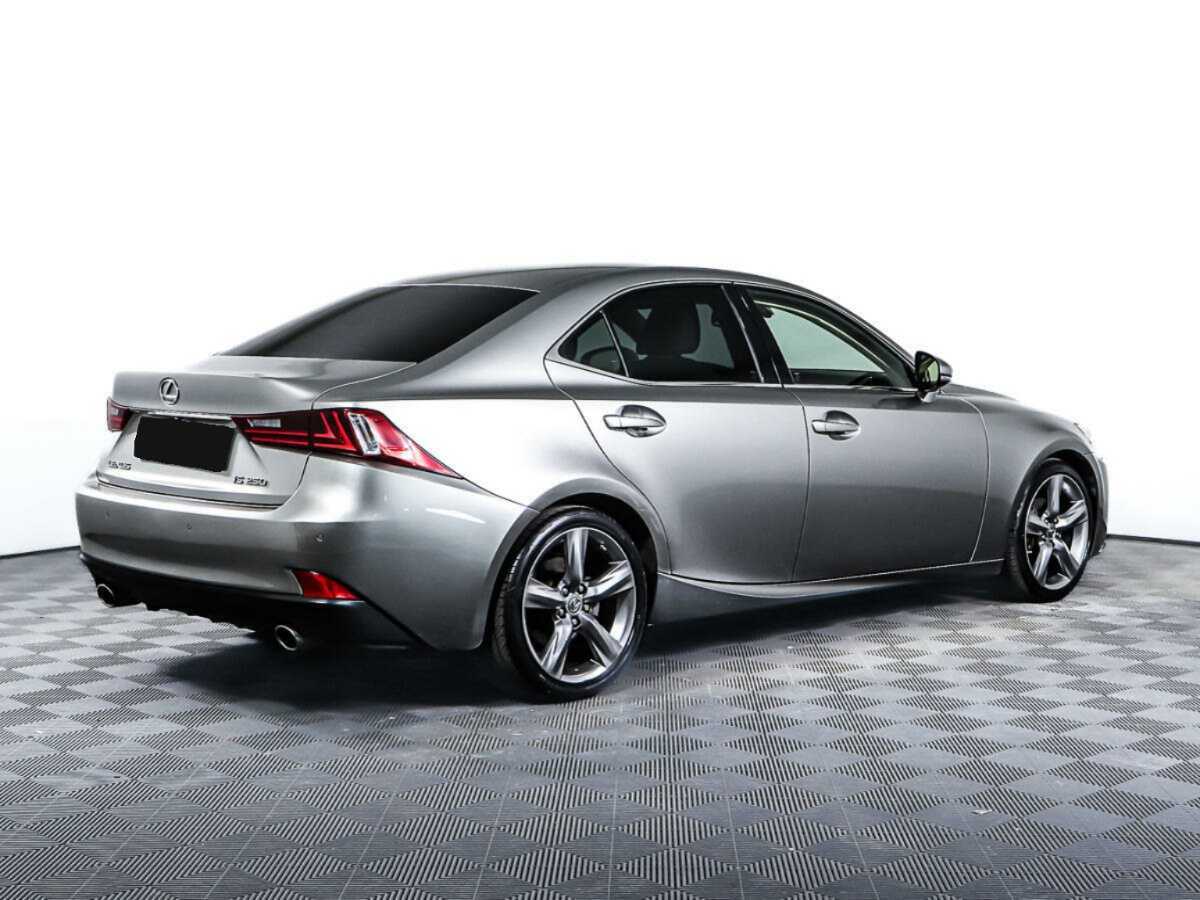 Lexus IS с пробегом — 2013 год. Фото: #4
