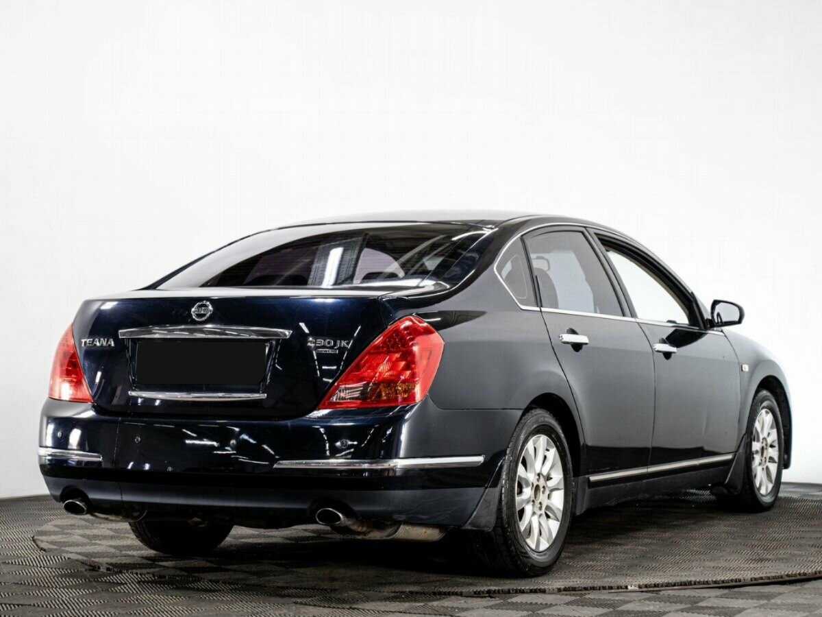 Nissan Teana с пробегом — 2007 год. Фото: #3