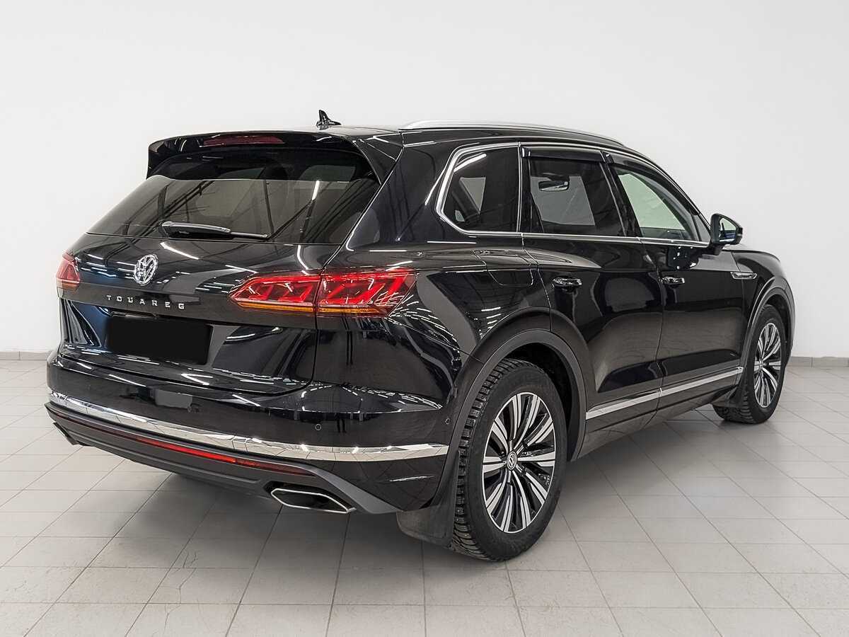 Volkswagen Touareg с пробегом — 2020 год. Фото: #4