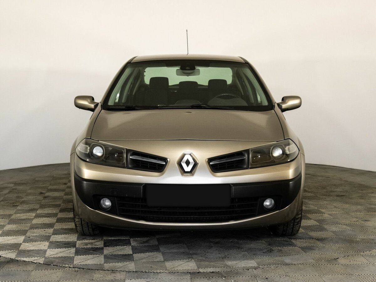 Renault Megane с пробегом — 2008 год. Фото: #1