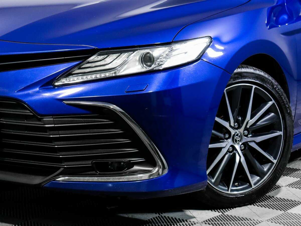 Toyota Camry с пробегом — 2021 год. Фото: #12