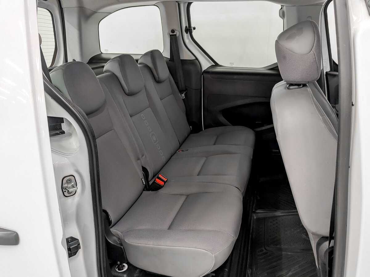 Citroen Berlingo с пробегом — 2014 год. Фото: #11