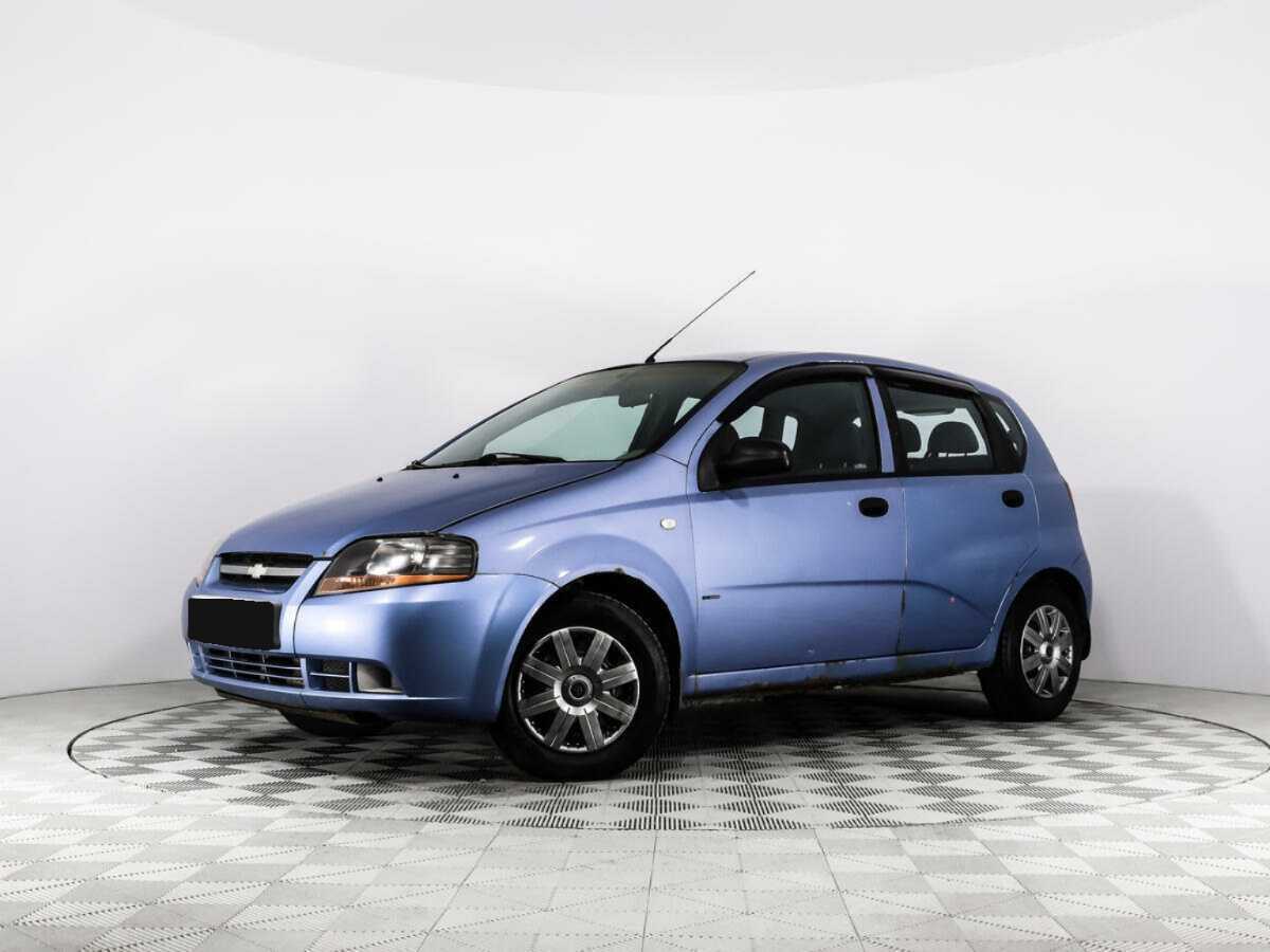 Chevrolet Aveo с пробегом — 2004 год. Фото: #0
