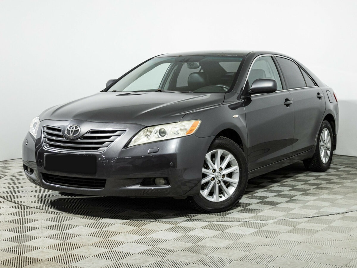 Toyota Camry с пробегом — 2008 год. Посмотреть фото