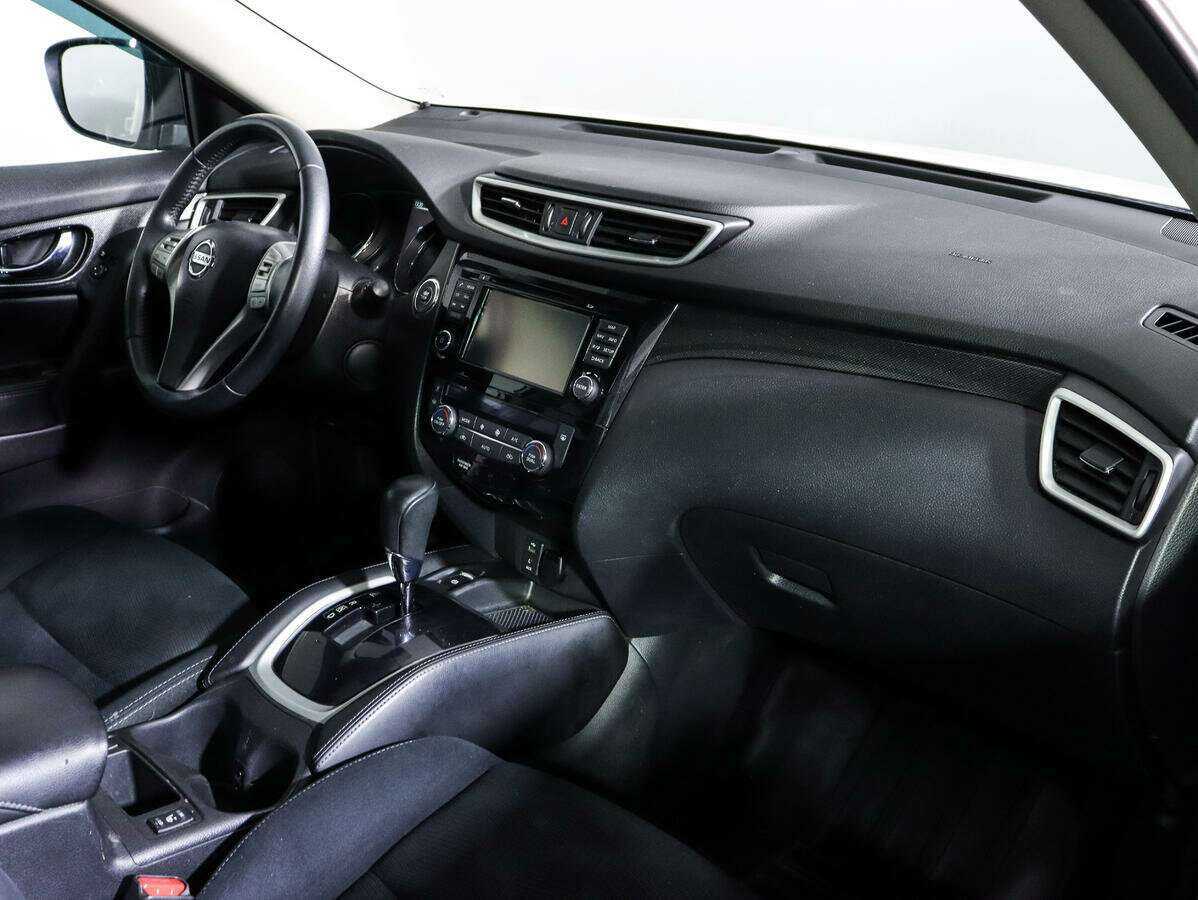 Nissan X-Trail с пробегом — 2016 год. Фото: #6