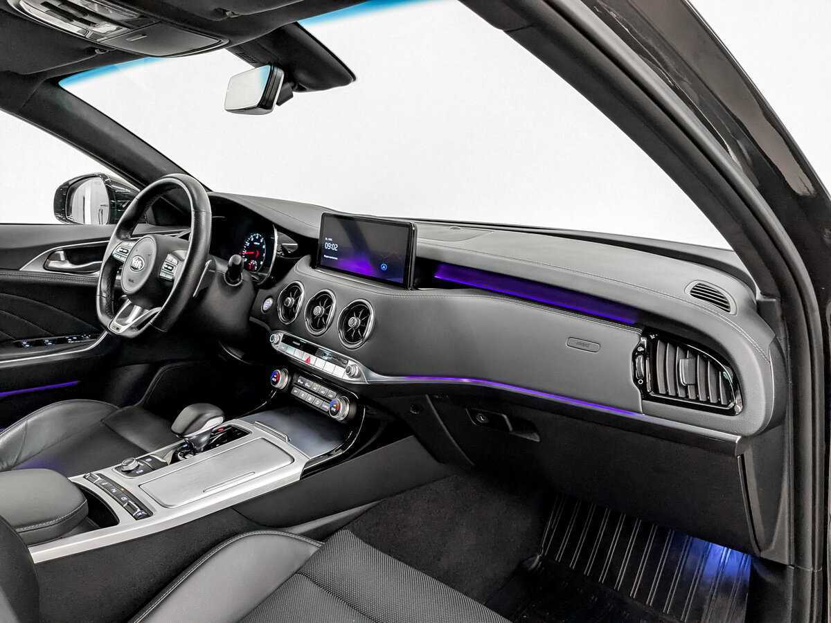 Kia Stinger с пробегом — 2021 год. Фото: #10