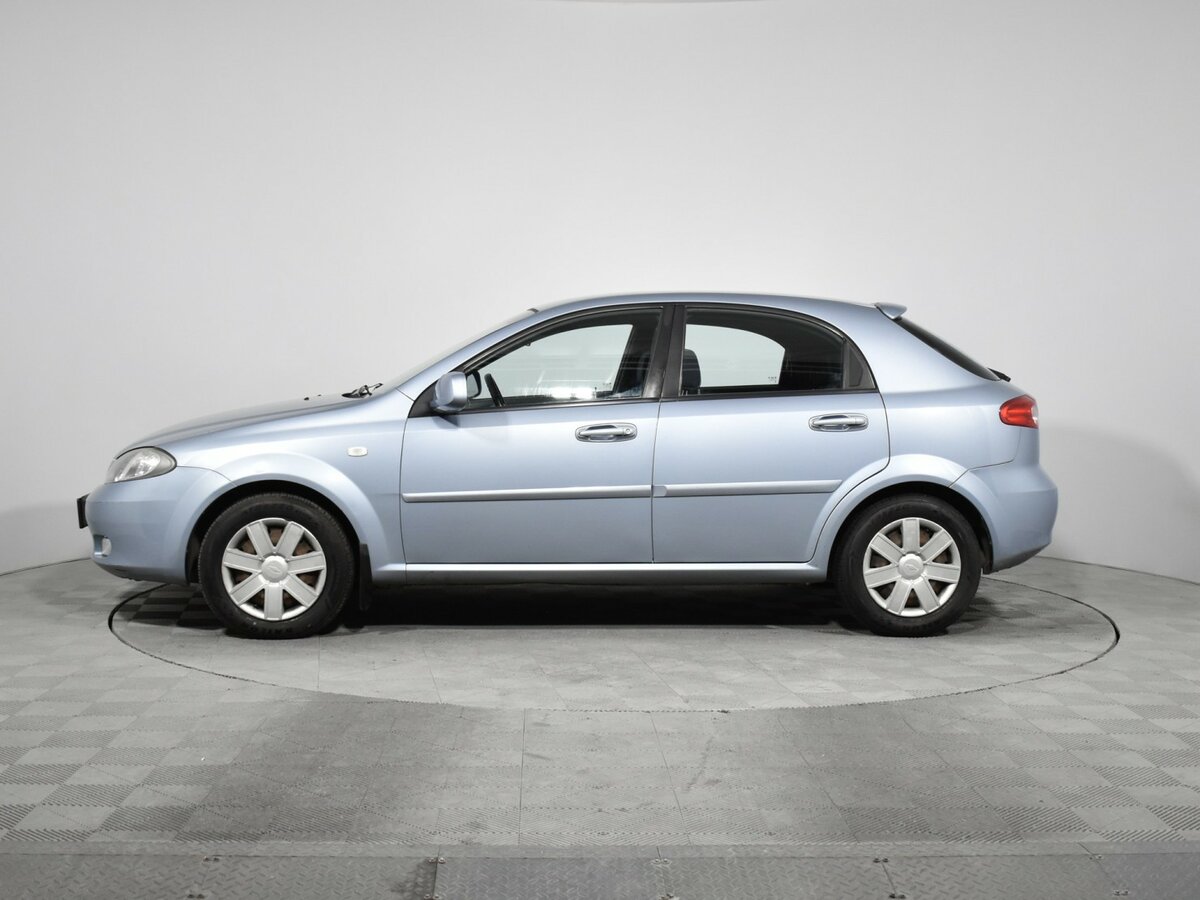 Chevrolet Lacetti с пробегом — 2010 год. Фото: #7