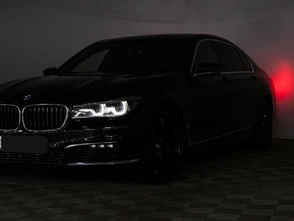BMW 7 серии с пробегом — 2016 год. Фото: #29