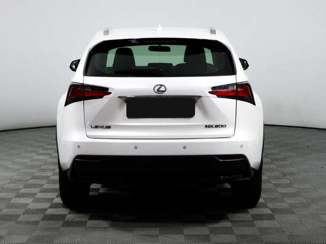 Lexus NX с пробегом — 2015 год. Фото: #5