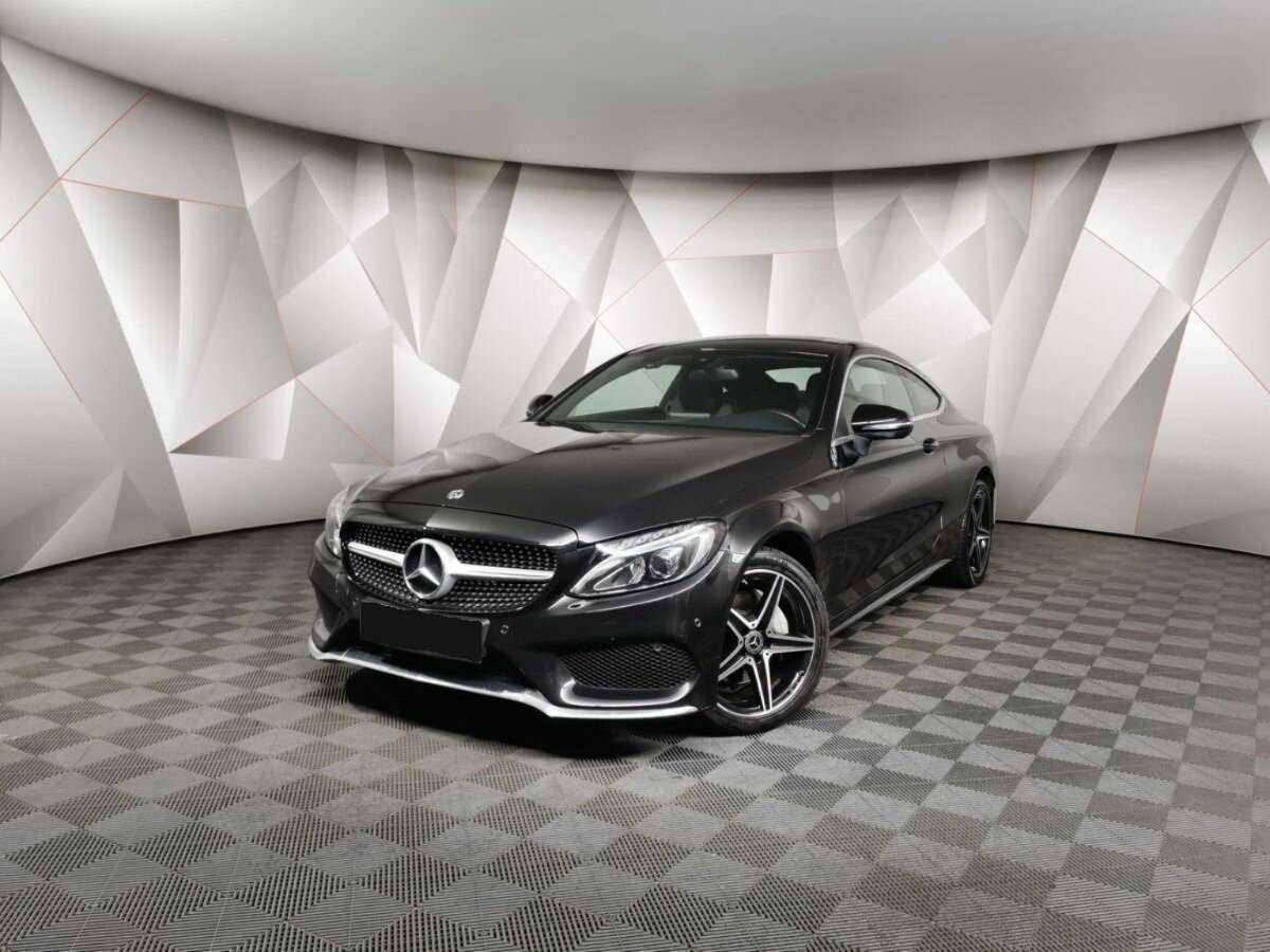 Mercedes-Benz C-Класс с пробегом — 2018 год. Посмотреть фото