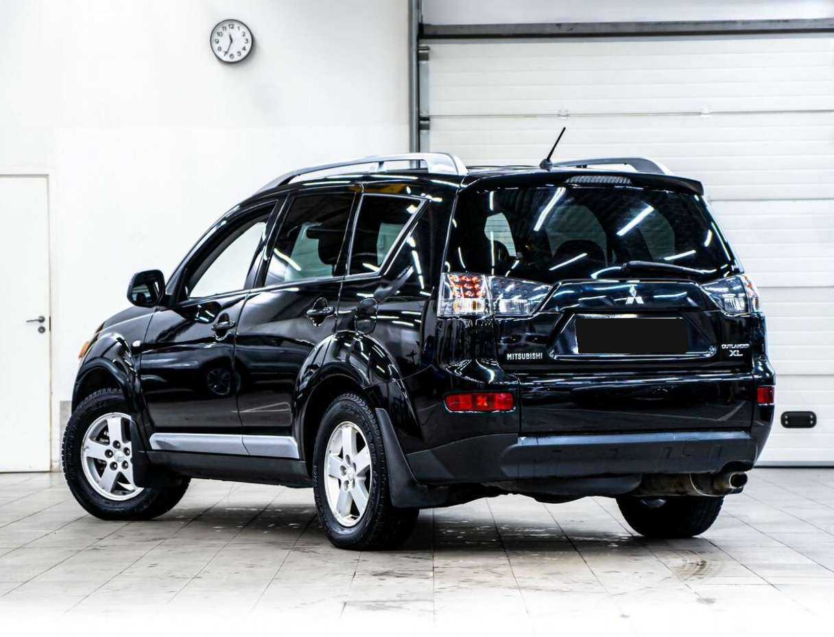 Mitsubishi Outlander с пробегом — 2007 год. Фото: #3