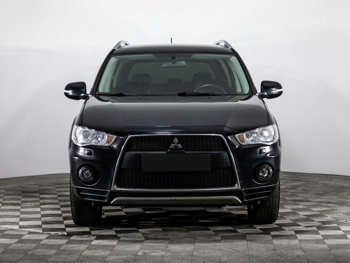 Mitsubishi Outlander с пробегом — 2010 год. Фото: #1