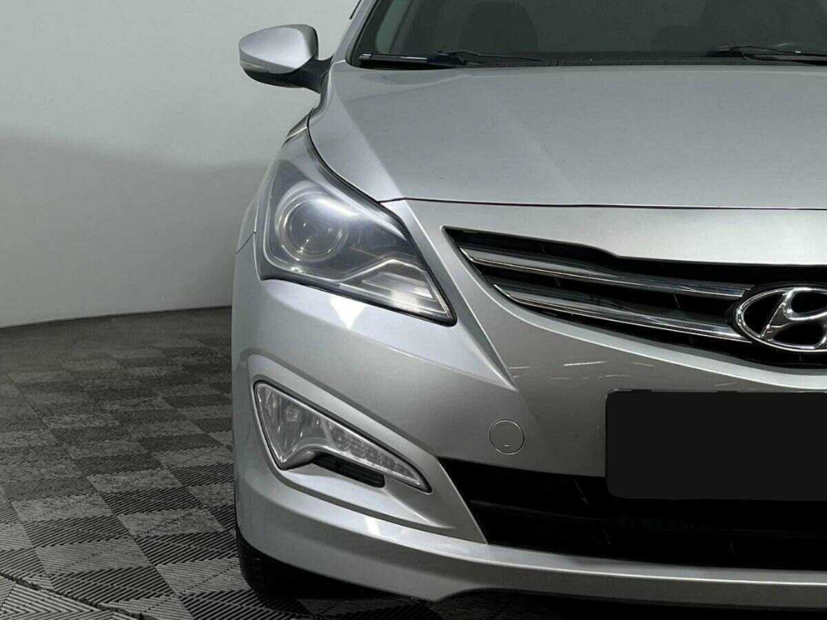 Hyundai Solaris с пробегом — 2014 год. Фото: #12