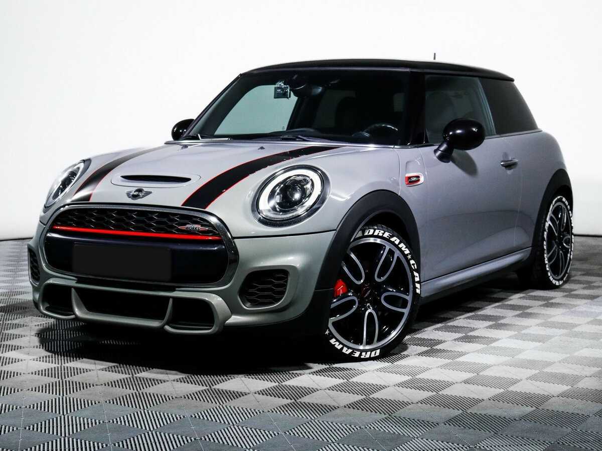 Mini Hatch с пробегом — 2017 год. Фото: #0