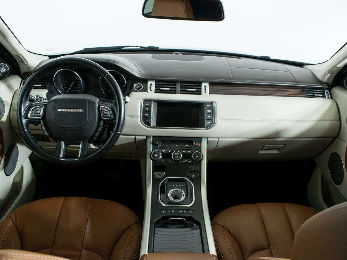 Land Rover Range Rover Evoque с пробегом — 2011 год. Фото: #11