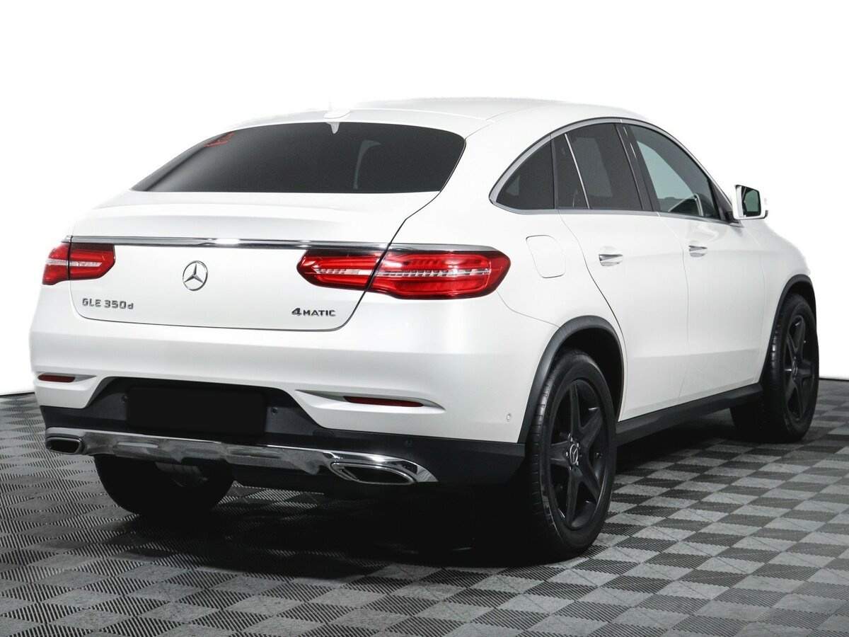 Mercedes-Benz GLE Coupe с пробегом — 2015 год. Фото: #4