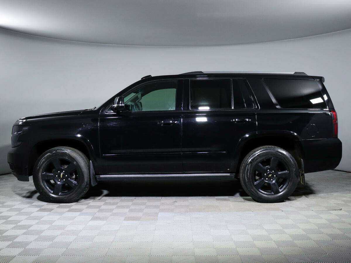 Chevrolet Tahoe с пробегом — 2016 год. Фото: #7