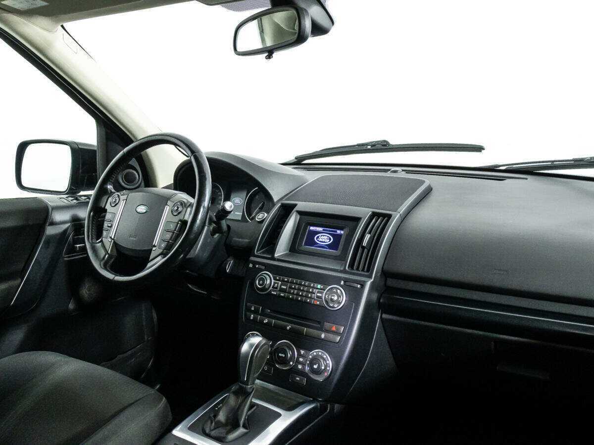 Land Rover Freelander с пробегом — 2013 год. Фото: #8