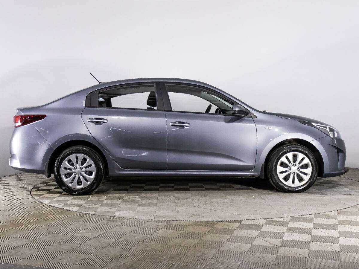 Kia Rio с пробегом — 2021 год. Фото: #3