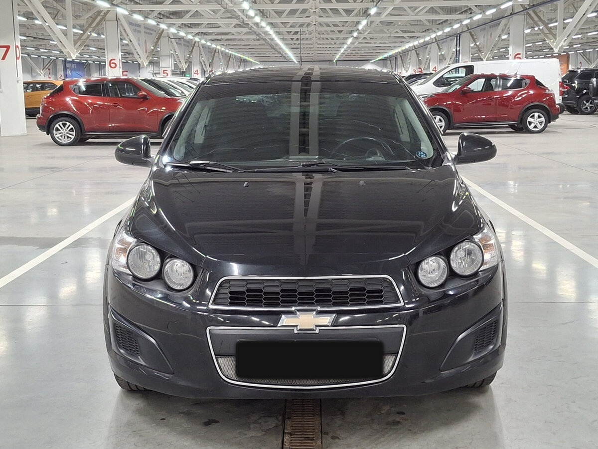 Chevrolet Aveo с пробегом — 2012 год. Фото: #1