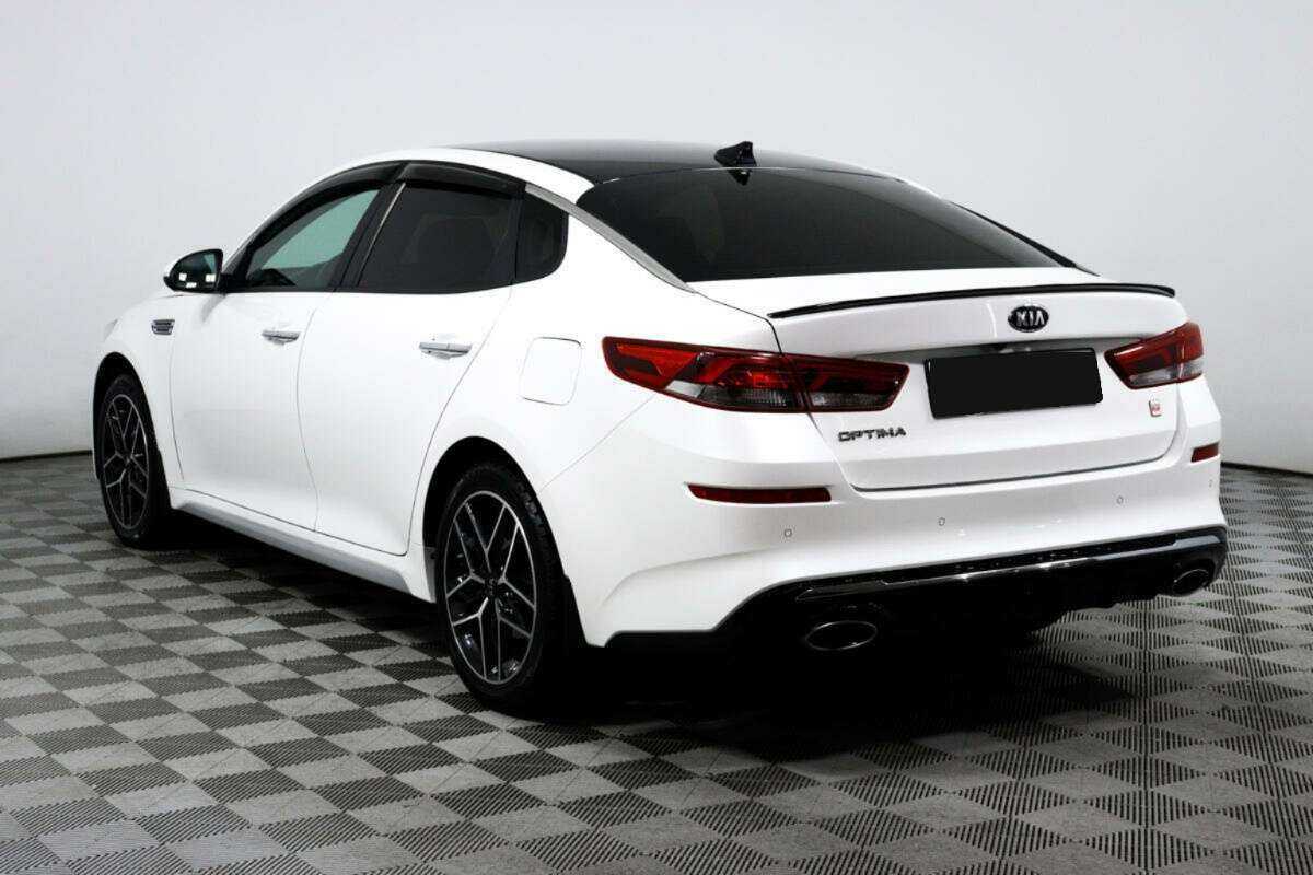 Kia Optima с пробегом — 2019 год. Фото: #6