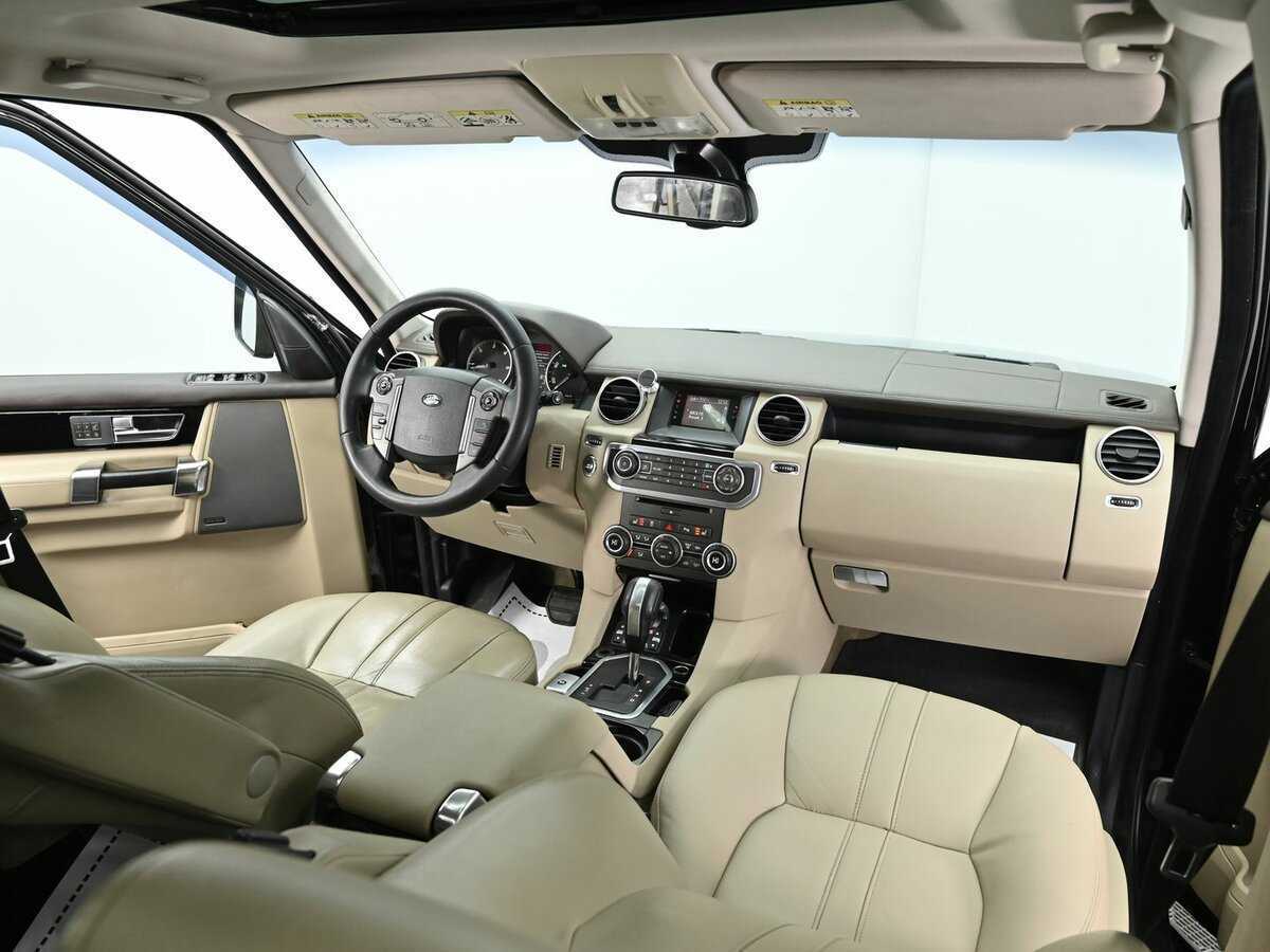 Land Rover Discovery с пробегом — 2010 год. Фото: #8