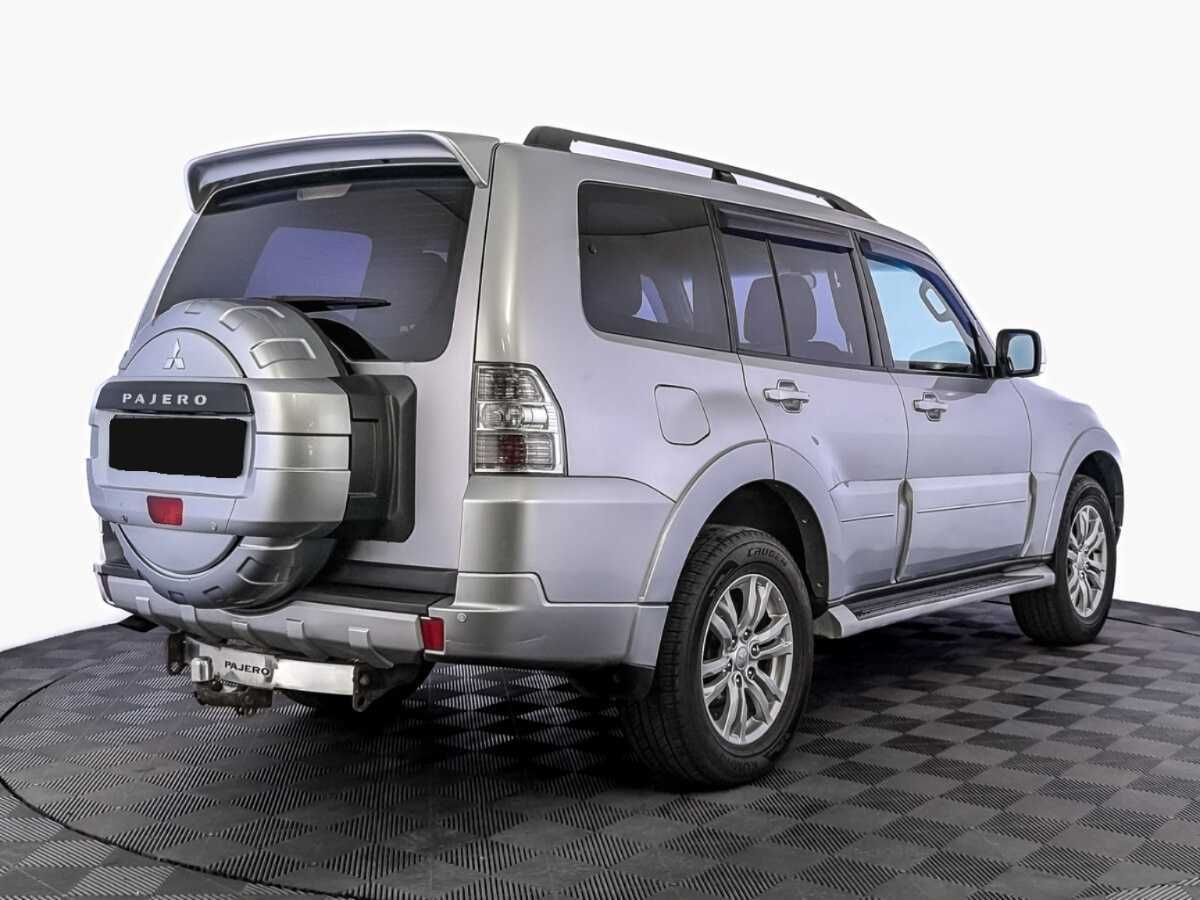 Mitsubishi Pajero с пробегом — 2011 год. Фото: #4