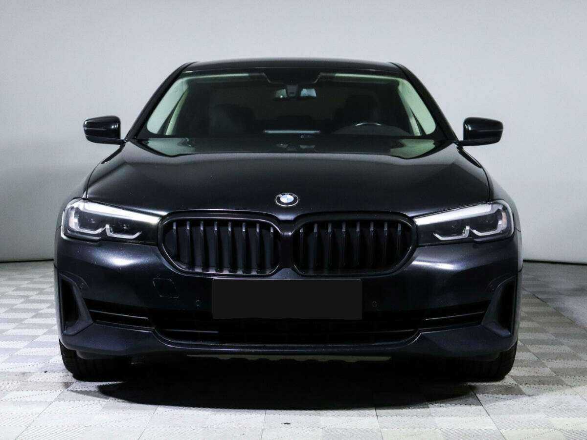 BMW 5 серии с пробегом — 2020 год. Фото: #1