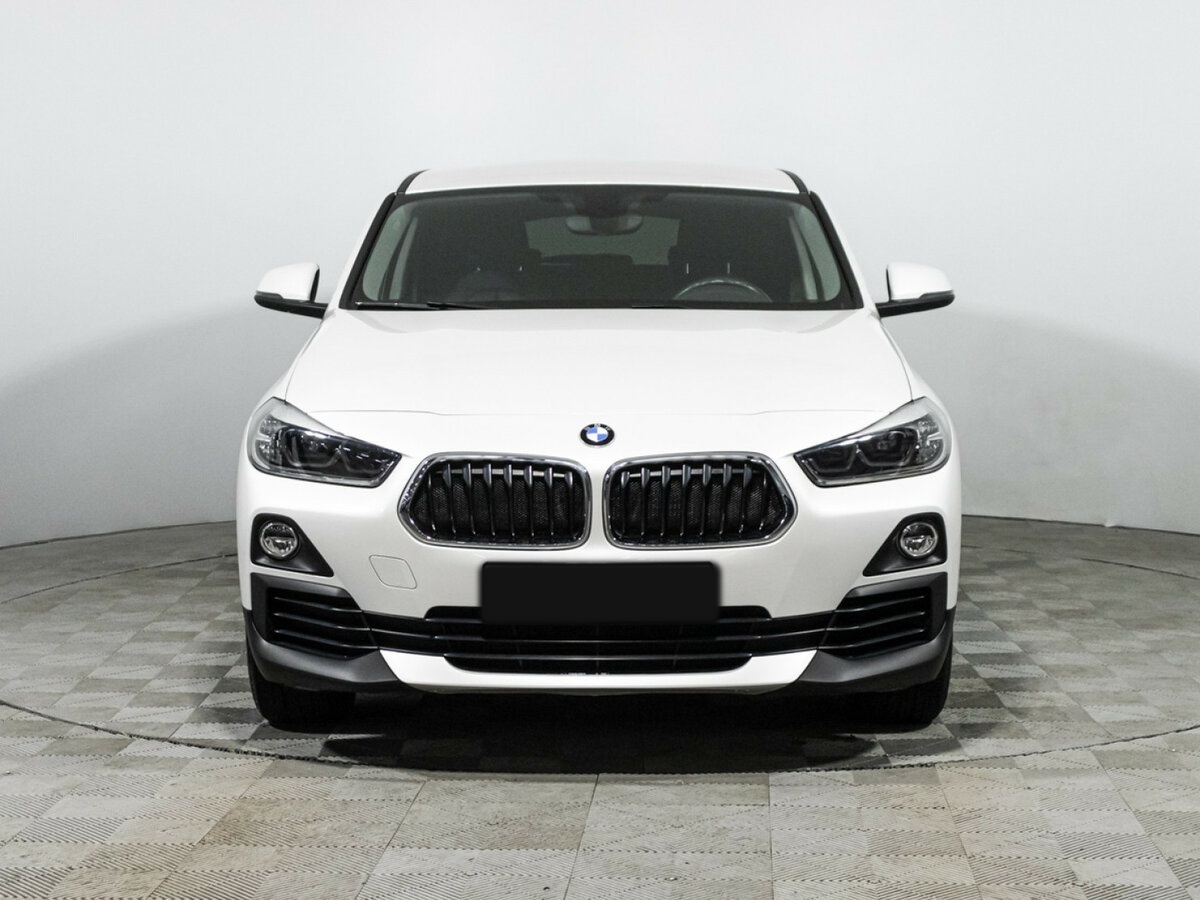 BMW X2 с пробегом — 2018 год. Фото: #1