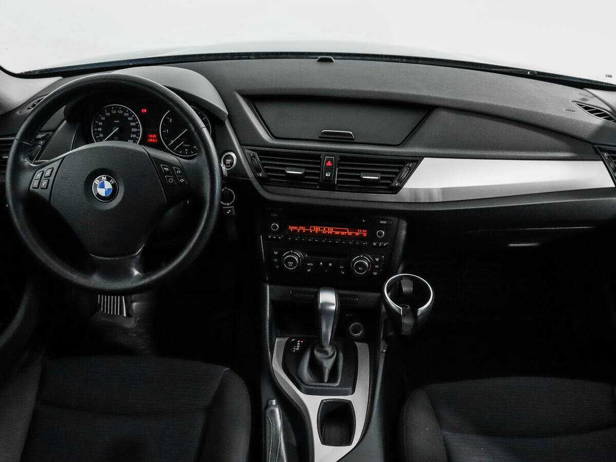 BMW X1 с пробегом — 2014 год. Фото: #12