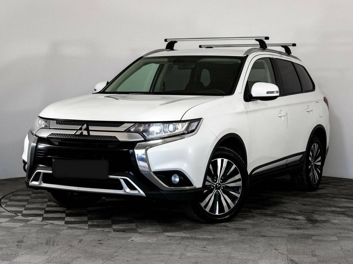 Mitsubishi Outlander с пробегом — 2019 год. Посмотреть фото