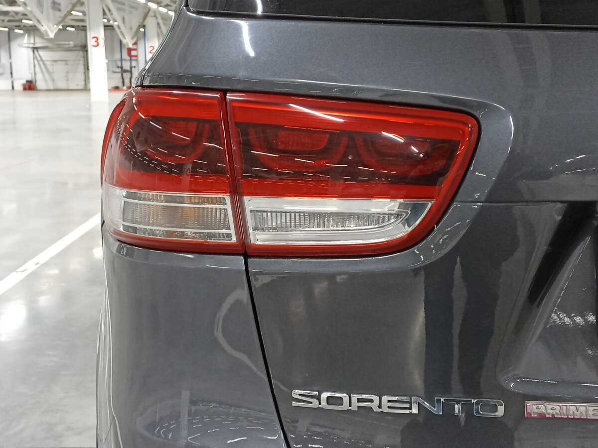 Kia Sorento с пробегом — 2017 год. Фото: #8