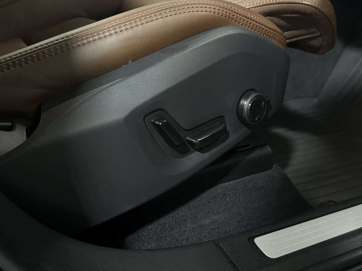 Volvo XC60 с пробегом — 2019 год. Фото: #25