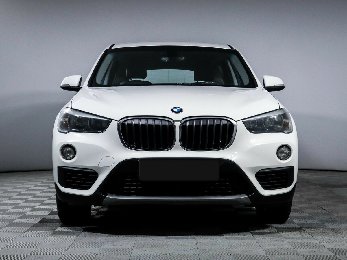 BMW X1 с пробегом — 2016 год. Фото: #1