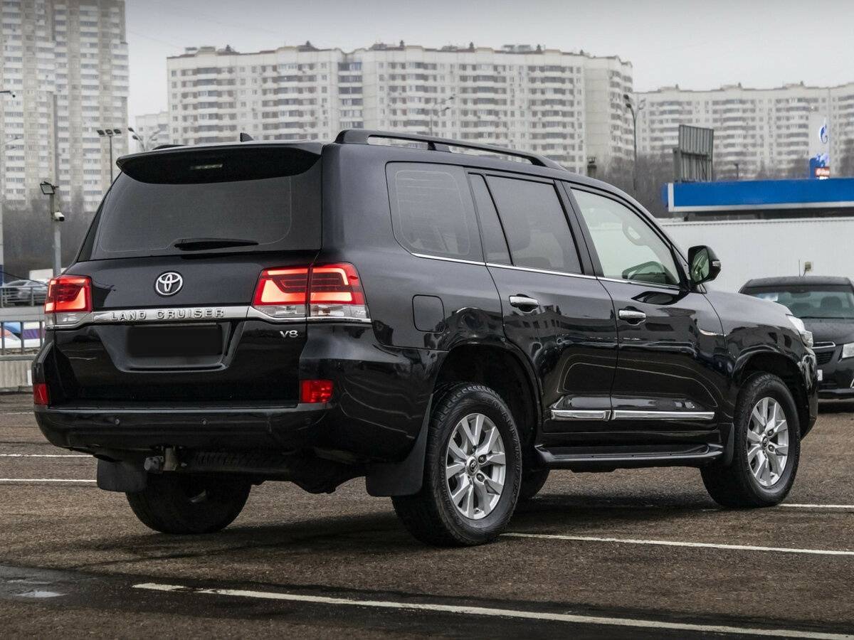 Toyota Land Cruiser с пробегом — 2016 год. Фото: #4