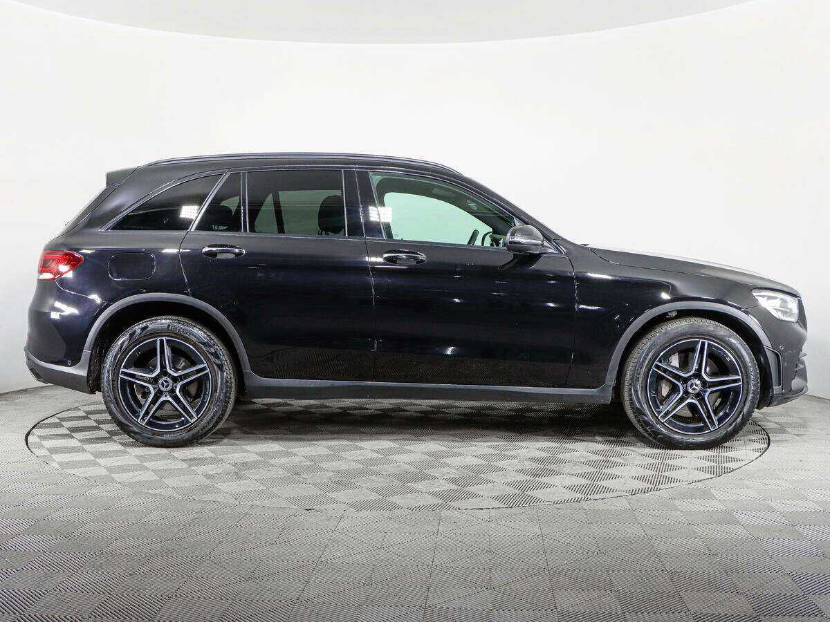 Mercedes-Benz GLC с пробегом — 2019 год. Фото: #3