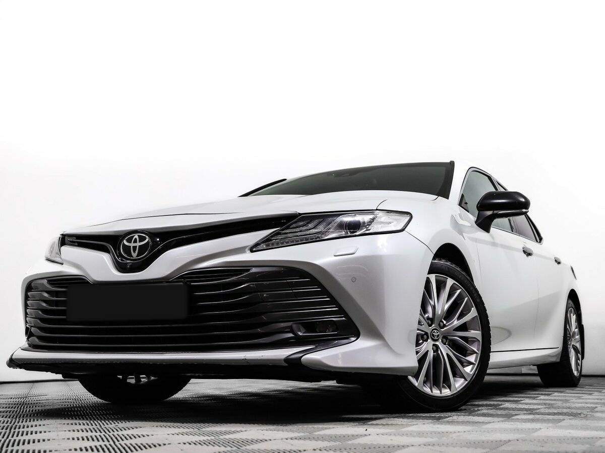 Toyota Camry с пробегом — 2020 год. Фото: #18