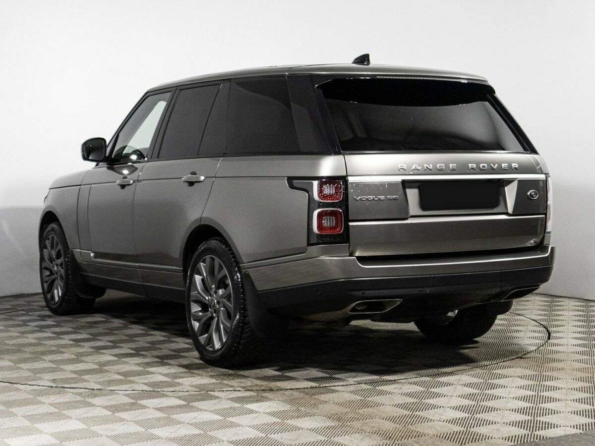 Land Rover Range Rover с пробегом — 2018 год. Фото: #5