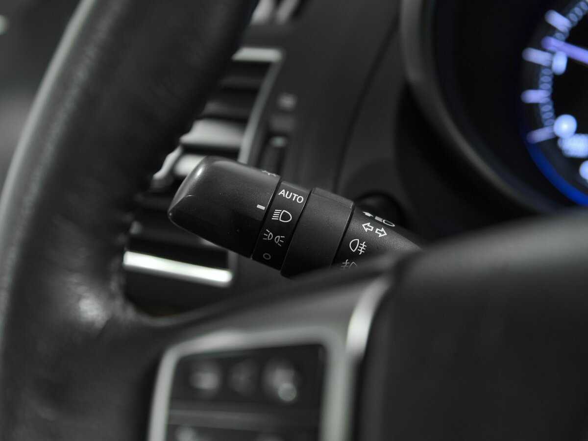 Toyota Land Cruiser Prado с пробегом — 2017 год. Фото: #7