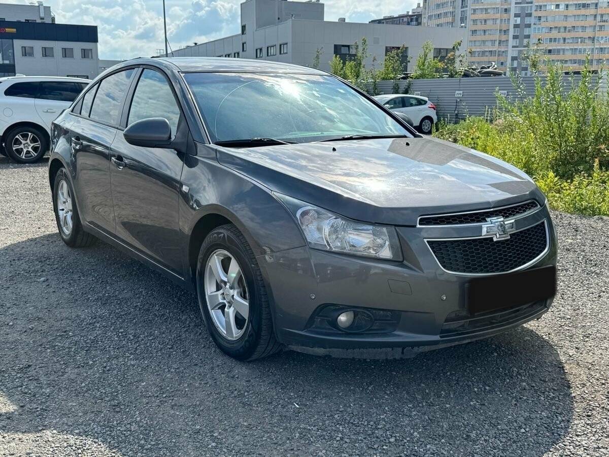 Chevrolet Cruze с пробегом — 2012 год. Фото: #1