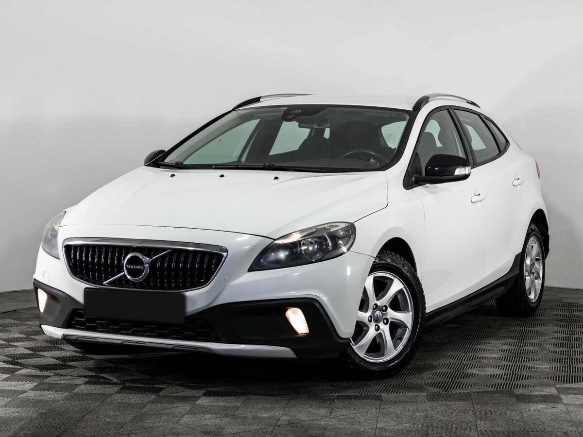 Volvo V40 Cross Country с пробегом — 2013 год. Посмотреть фото