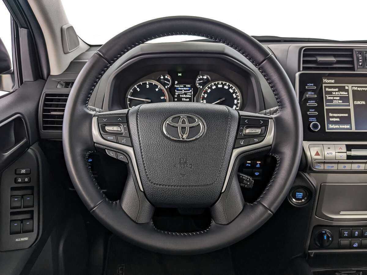 Toyota Land Cruiser Prado с пробегом — 2022 год. Фото: #16