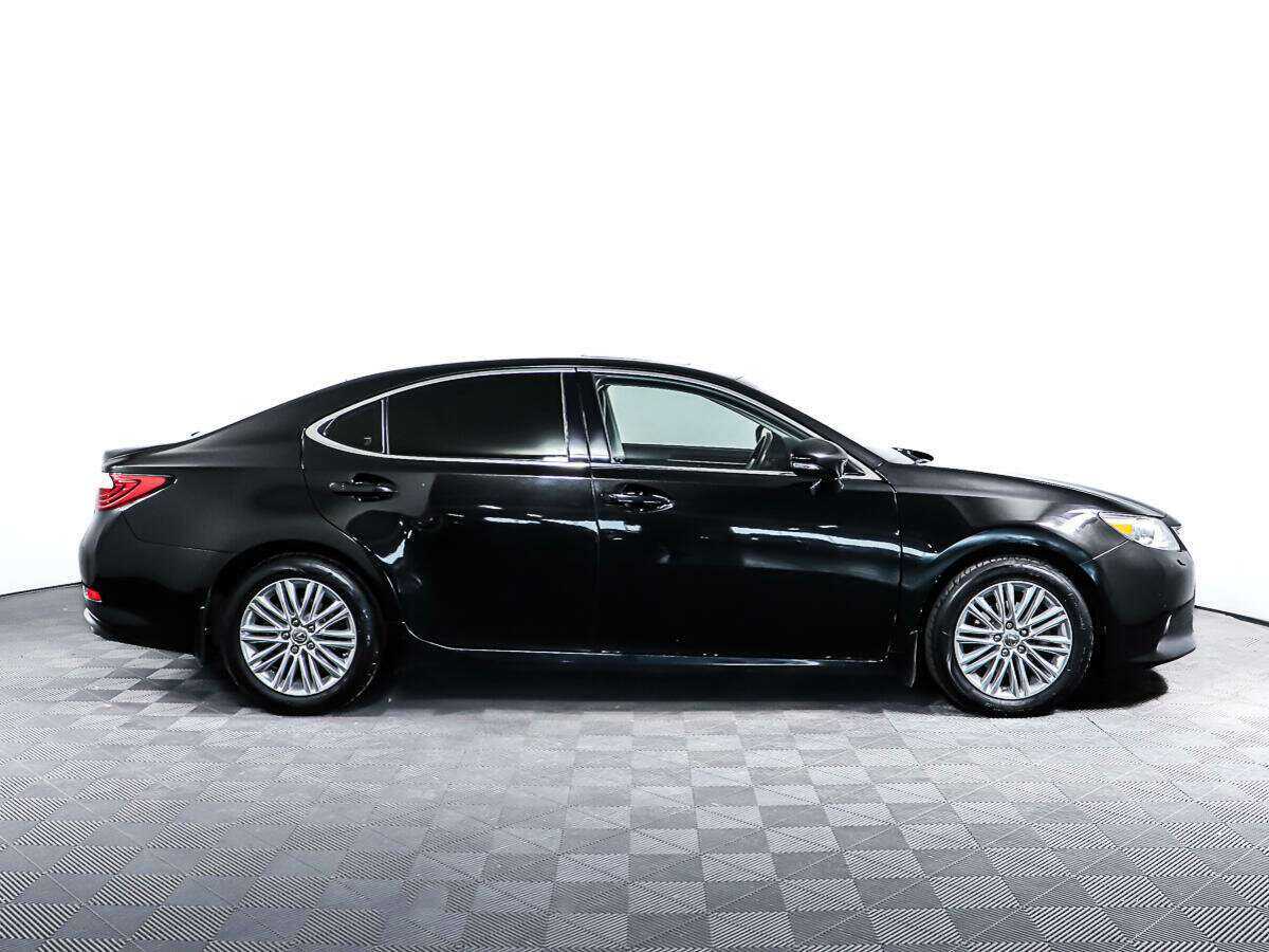 Lexus ES с пробегом — 2014 год. Фото: #3