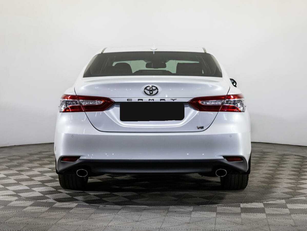 Toyota Camry с пробегом — 2020 год. Фото: #5
